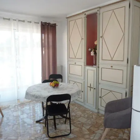 Appartamento Le Tanagra Vallauris Esterno foto